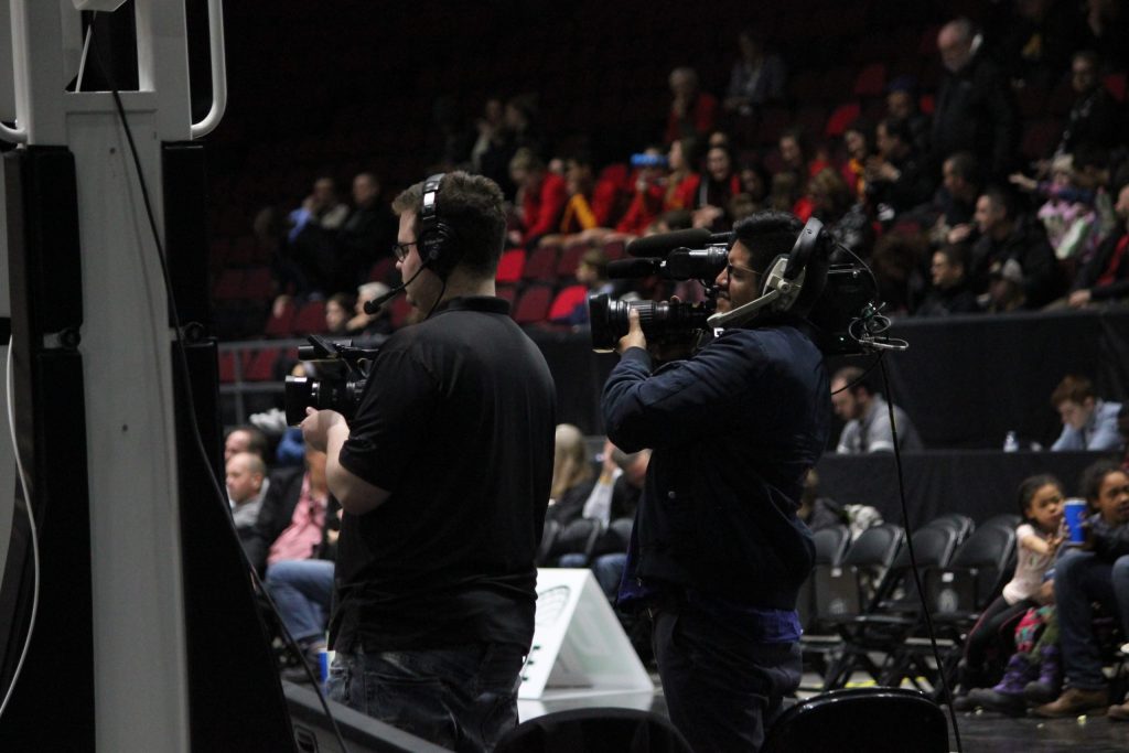 Live Streaming – YGWYPF